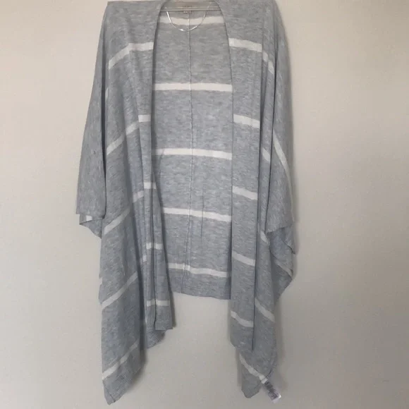 Loft scarf poncho OS - Picture 4 of 6